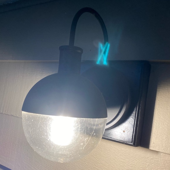 Meridian Matte Black Outdoor Wall Light M50043BK - Picture 5 of 10